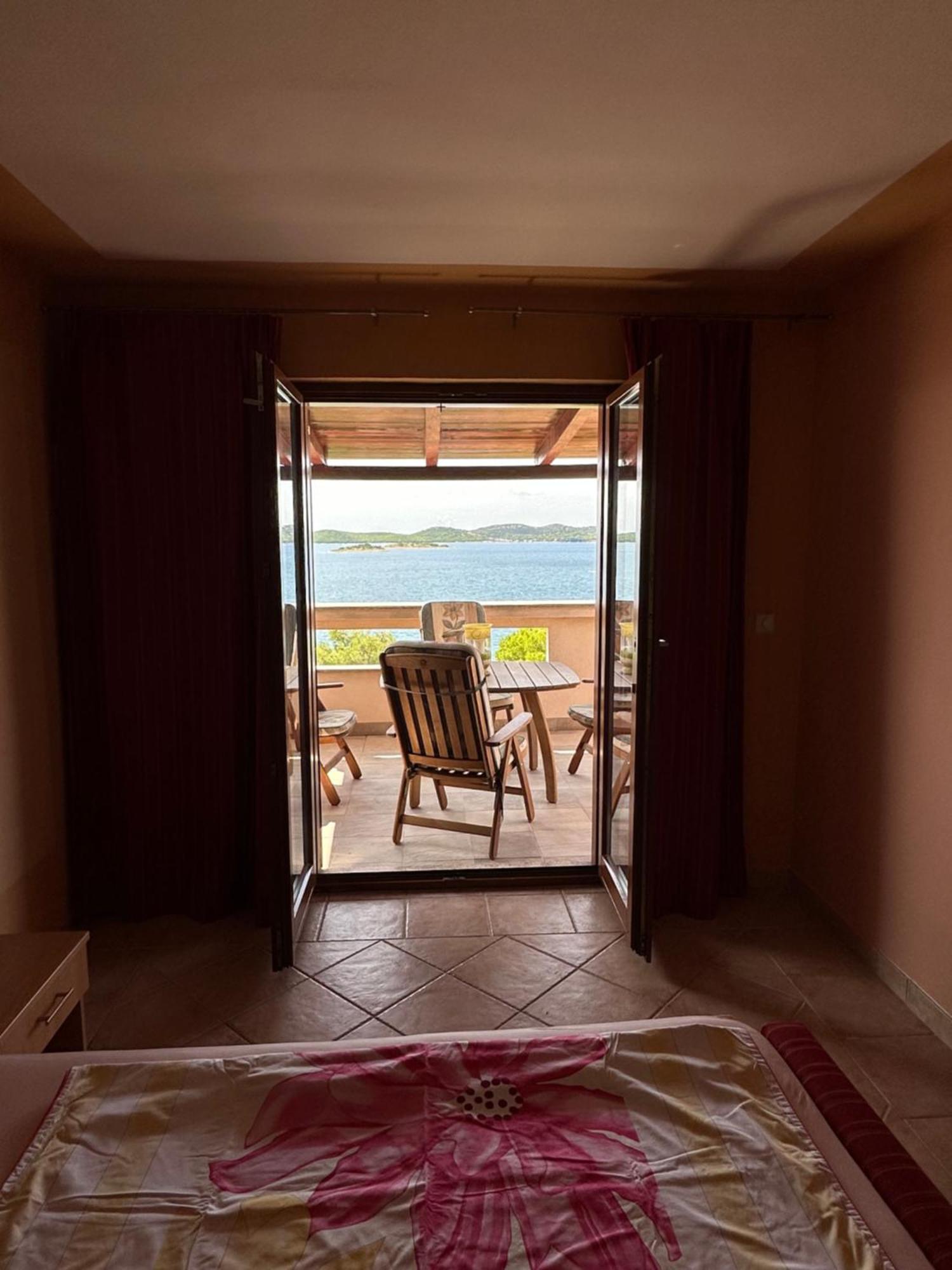 Apartment Mona 1, Fantastischer Meerblick Drage Exteriör bild